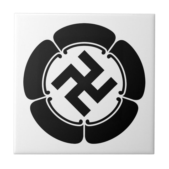 Five Gourd Crest with Five-Way Divided Manji Tile (Front)