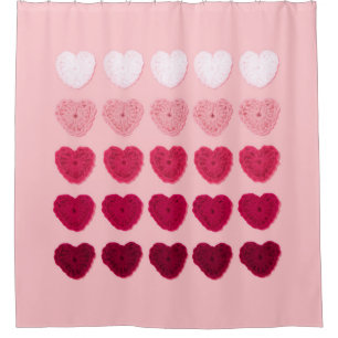Five rows and columns of knitted hearts shower curtain