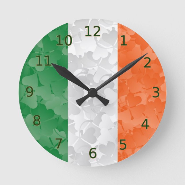 Flag of Ireland with shamrocks pattern Round Clock (Front)