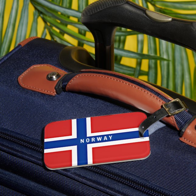 Flag of Norway Luggage Tag (Front Insitu 3)