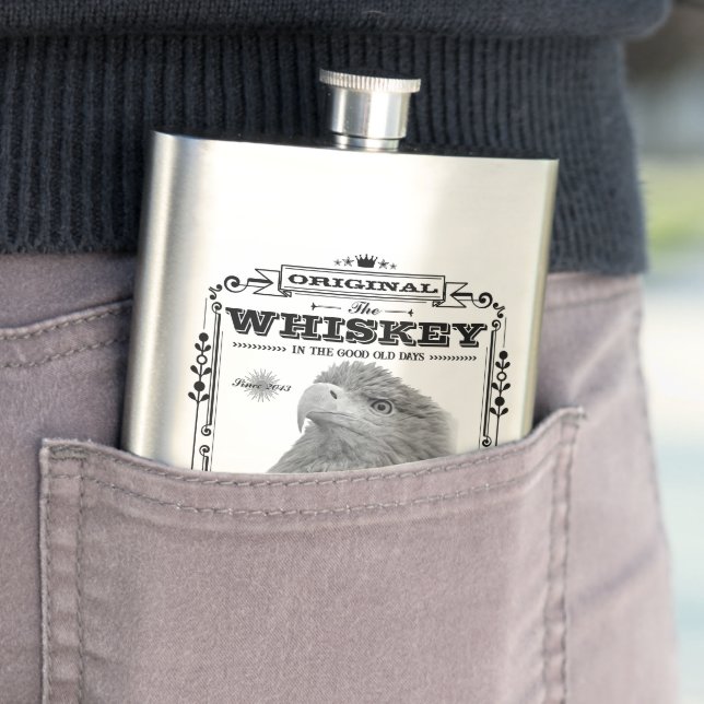 FLASK_White-tailed Eagle Hip Flask (In Situ)