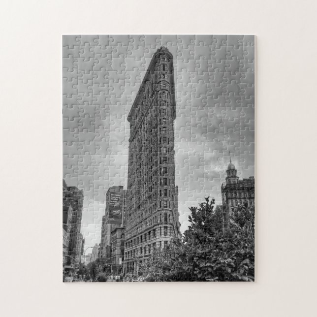 Flatiron Building, NYC Puzzle (Vertical)