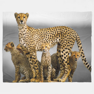 Fleece Blanket/Cheetah & Cubs