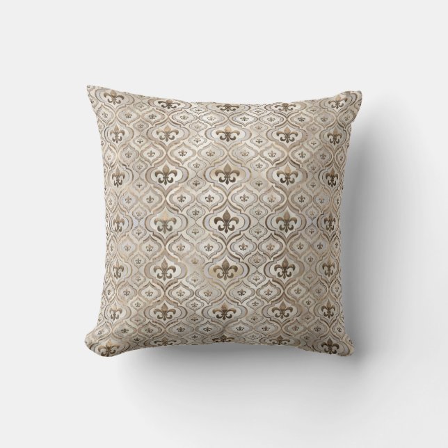 Fleur-de-lis pattern pearl and gold cushion (Front)