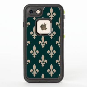 Fleur de Lis Pattern, Royal French Cream on Green