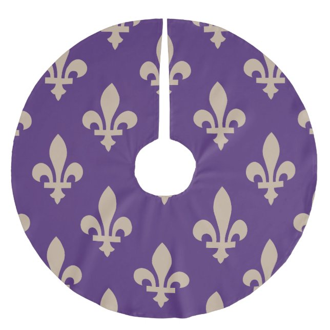 Fleur de Lis Pattern, Royal French Cream on Purple Brushed Polyester Tree Skirt (Front)
