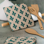 Fleur de Lis Pattern, Royal French Green on Cream Tile<br><div class="desc">Elegant,  stylish and sophisticated pattern with green Fleur De Lis Pattern on cream background. Modern and trendy design,  perfect for the heraldry charge lover.</div>