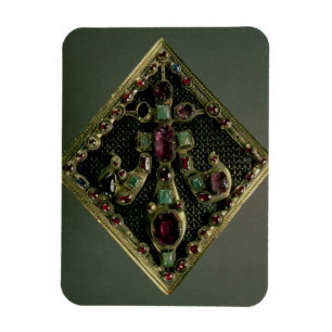 Fleur-de-lys clasp traditionally said to have belo magnet