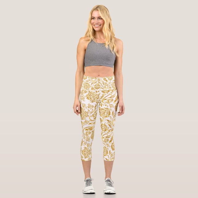 Flex in Fashion: Yoga Pants & Leggings for Women (Front)