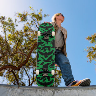 Flight of the Eagles black.w Green BG Skateboard