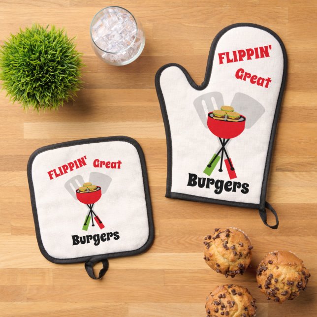 Flippin’ Great Burgers Oven Mitt & Pot Holder Set (Top Down)
