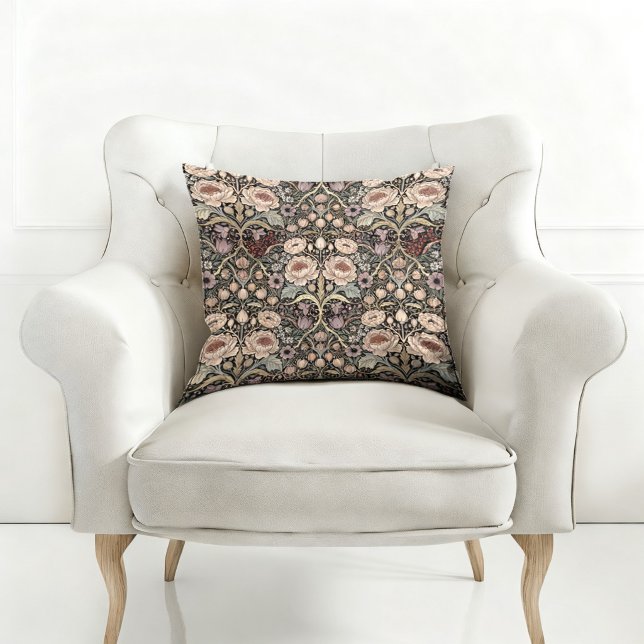 FLORAL BOHEMIAN VINTAGE PATTERNED THROW PILLOW (Creator Uploaded)