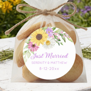 Floral Boho Sunflower Daisy Wedding Just Married Classic Round Sticker