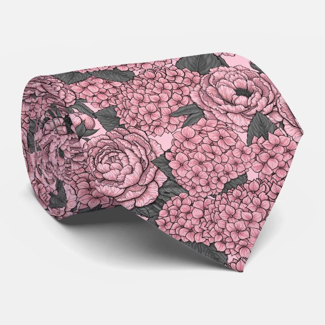 Floral bouquet in pink tie (Rolled)