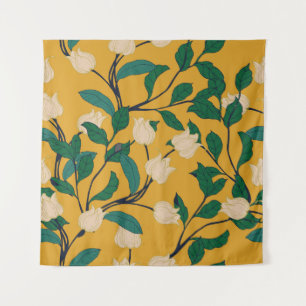 Floral Elegance: Vintage Leafy Pattern. Tapestry
