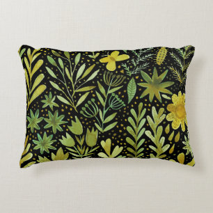 Floral Elegance: Vintage Watercolor Pattern Decorative Cushion