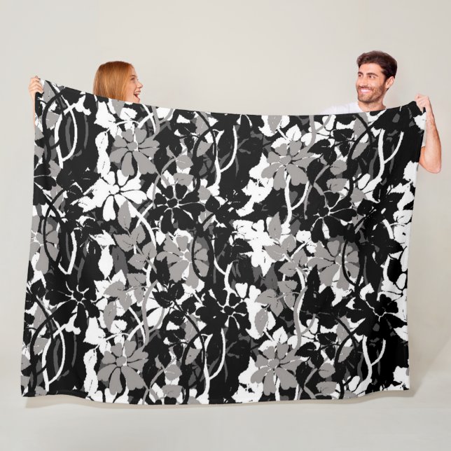 Floral Fleece Blanket (In Situ)
