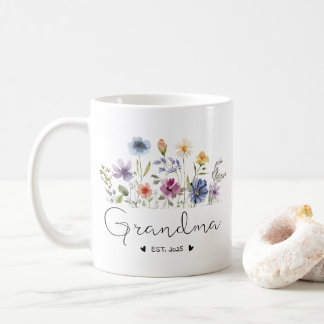 Floral Grandma Baby Announcement Gifts Est 2025 Coffee Mug