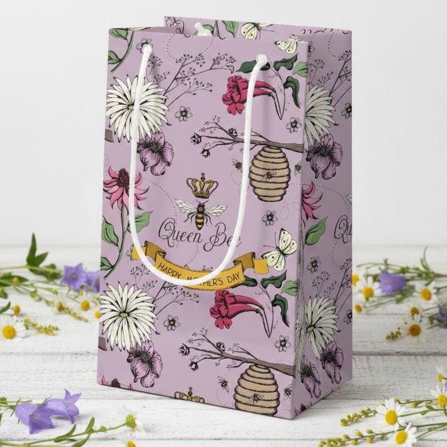  Floral Lilac Queen Bee, Beehive & Flowers Small Gift Bag (Purple Floral Queen Bee Gold Crown Happy Mother's Day Gift Bags for Her. Insect and Flowers Pattern)