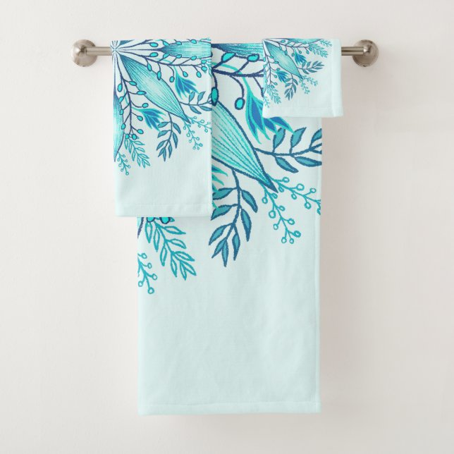 Floral Mandala - Turquoise Blue Boho Snowflake Bath Towel Set (Insitu)