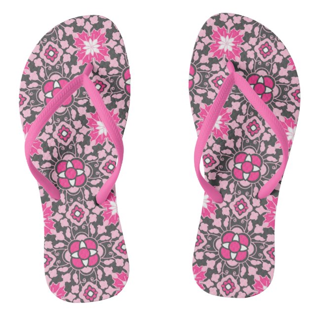 Floral Moroccan Tile, Fuchsia Pink & Grey / Grey Flip Flops (Footbed)