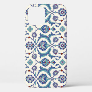 Floral Ornament: Traditional Arabic Pattern. iPhone 12 Case