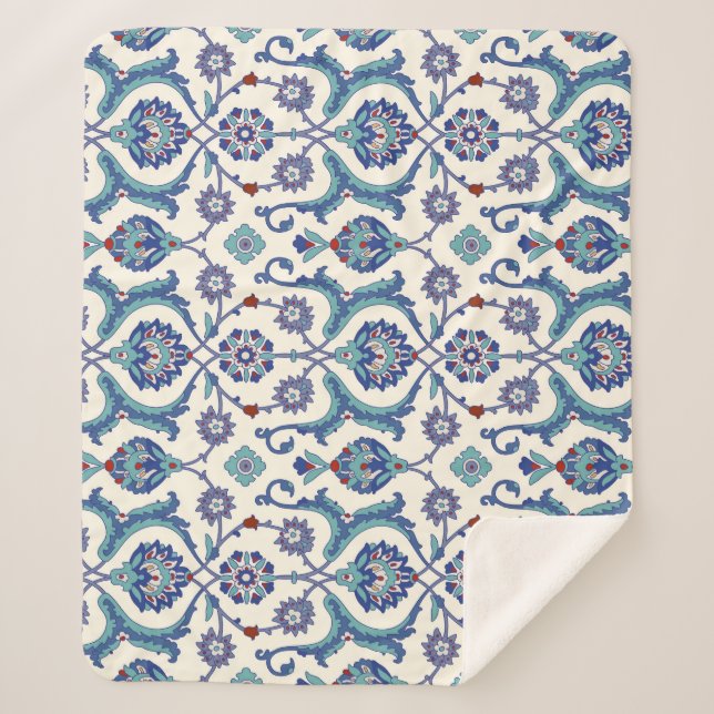 Floral Ornament: Traditional Arabic Pattern. Sherpa Blanket (Front)