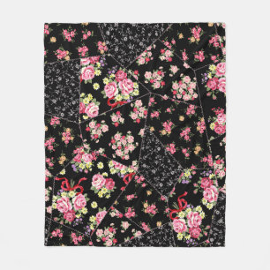 Floral Patchwork: Pretty Seamless Design. Fleece Blanket