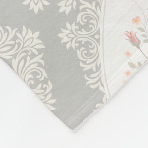 Floral pattern fleece blanket