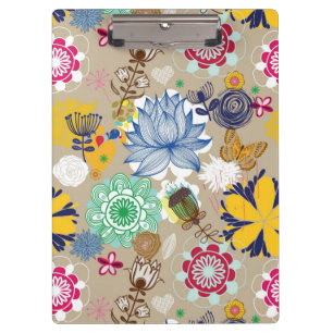 Floral pattern in retro style 3 clipboard
