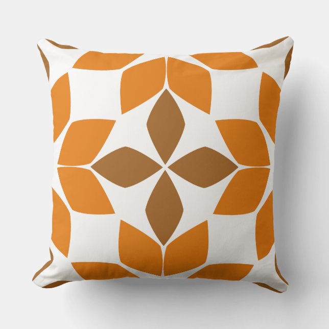 floral pattern pillow (Front)