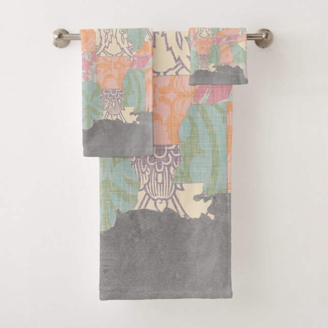 Floral Pattern States Map Bath Towel Set (Insitu)