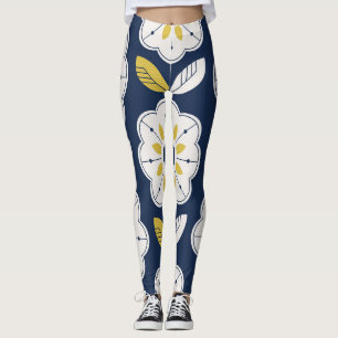 Floral Scandinavian Style Seamless Pattern Leggings