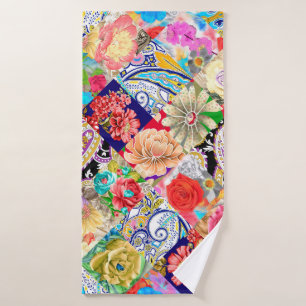 Floral seamless pattern blooming white flowers Bot Bath Towel