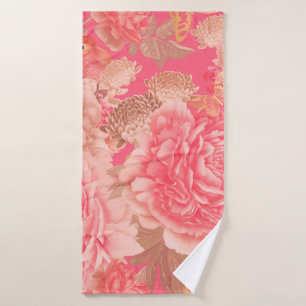 Floral seamless pattern. Garden flowers pink peoni Bath Towel