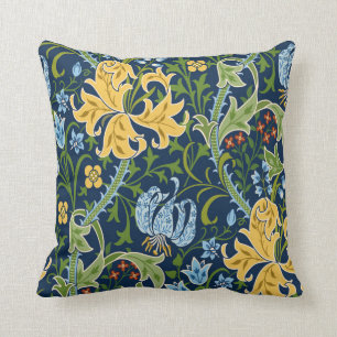 Floral seamless pattern with big flowers, lily and cushion