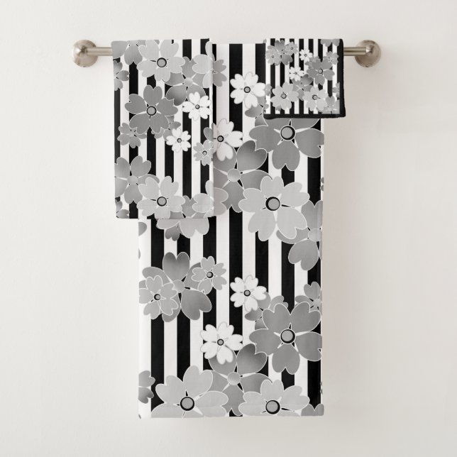Floral, striped bath towel set (Insitu)