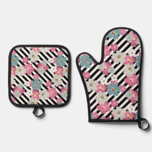 Floral, striped oven mitt & pot holder set