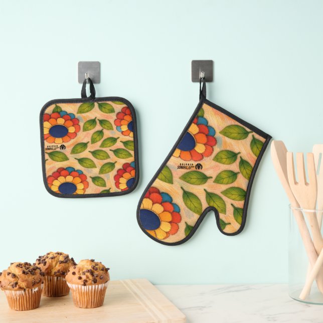 Floral Swirl Oven Mitt & Pot Holder Set (Insitu(Hanging))