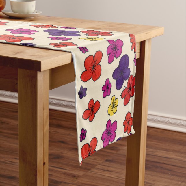 Floral table runner - casual chic dining room (In Situ)