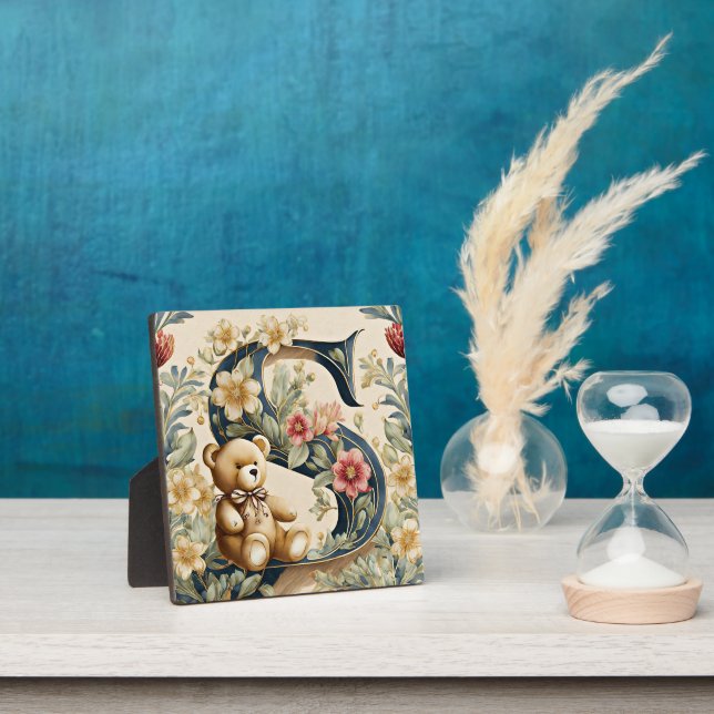 FLoral Teddy Bear letter S Plaque (Insitu)