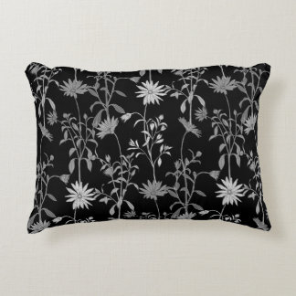 Floral vintage: seamless invitation background. decorative cushion