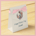 Floral Watercolor Mother’s Day Mum to Be Gift Box<br><div class="desc">Designed to coordinate with our “Floral Watercolor Mother’s Day Mum to Be” Collection, this gift box is perfect for gifting to an expectant mum for Mother’s Day. Text is totally customisable. Perfect for whatever little gift you are giving to expecting mummy. Check out our entire collection for more coordinating products...</div>