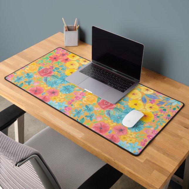 Floral watercolor pattern in yellow desk mat (Office 2)