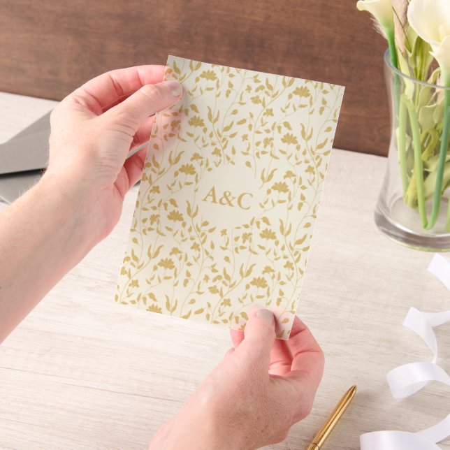  Floral Wedding Vellum Overlay Cream Invitations (Handheld)