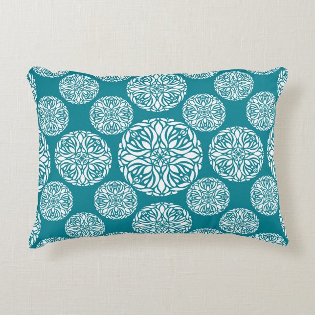 Floral winter snowflake decorative cushion (Front)