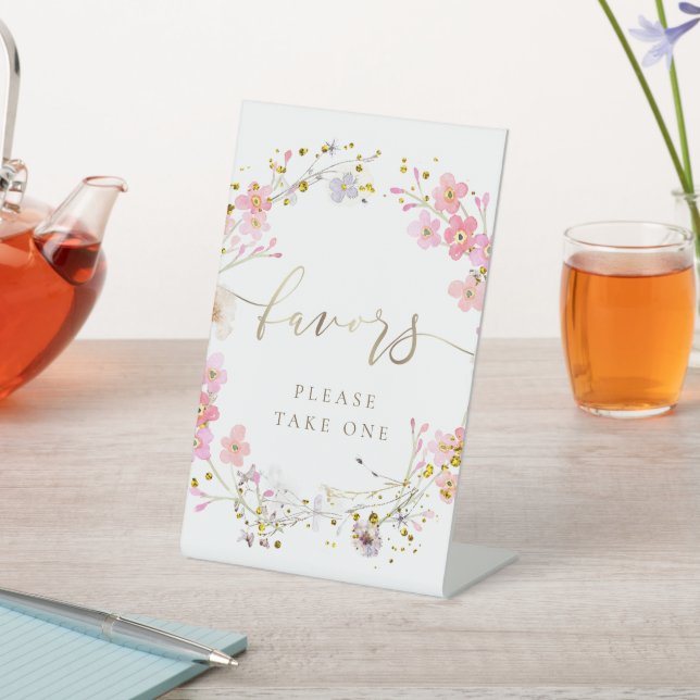 floral wreath favours pedestal sign (In SItu)