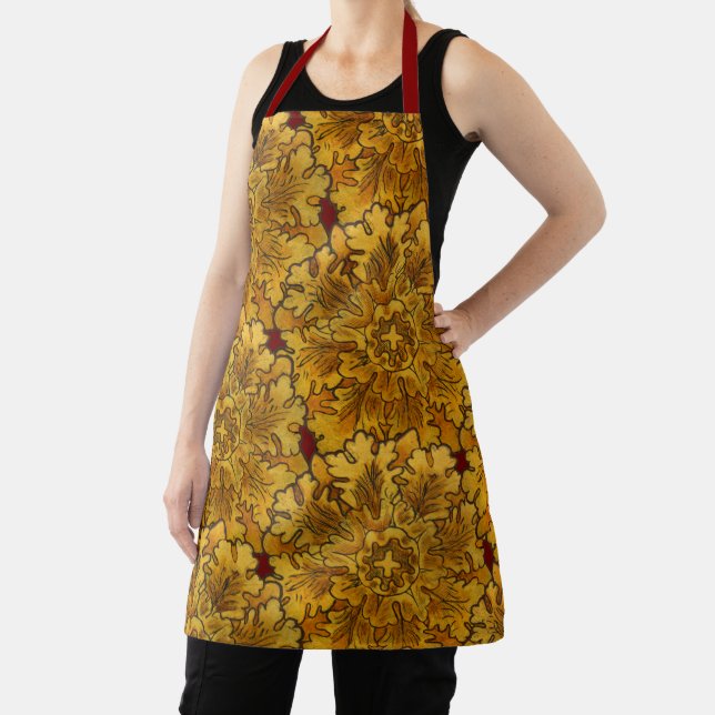 Florentine Oak Leaf Cluster Apron (Insitu)