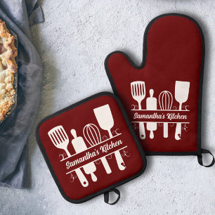 Flourish Baking Utensils Monogram Red Oven Mitt & Pot Holder Set