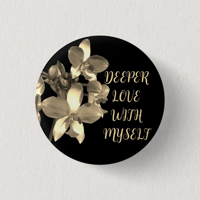 FLOWER GIFT MOM, GRANDMOTHER, DAUGHTER, BOSS LOVER 3 CM ROUND BADGE (Front)